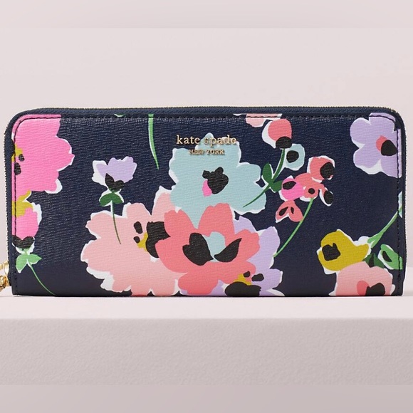 kate spade Handbags - EUC-Kate Spade Floral Large Continental Wallet♠️